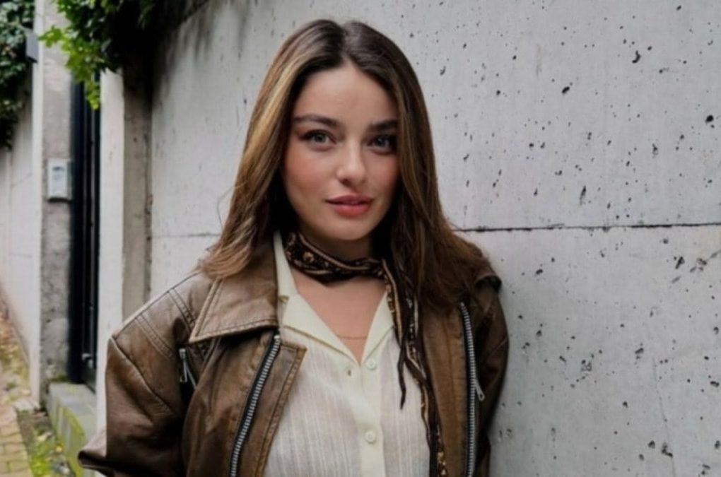 Ayça Ayşin Turan Hayranlarını Sevindirdi: Ekranlara Dönüş Tarihi ve Projesi Netleşti